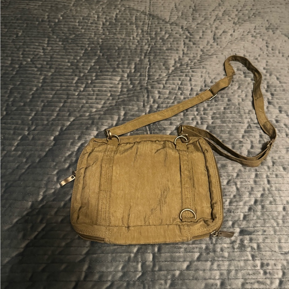 Purse - Picture 2 of 2